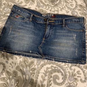 Distressed hollister skirt